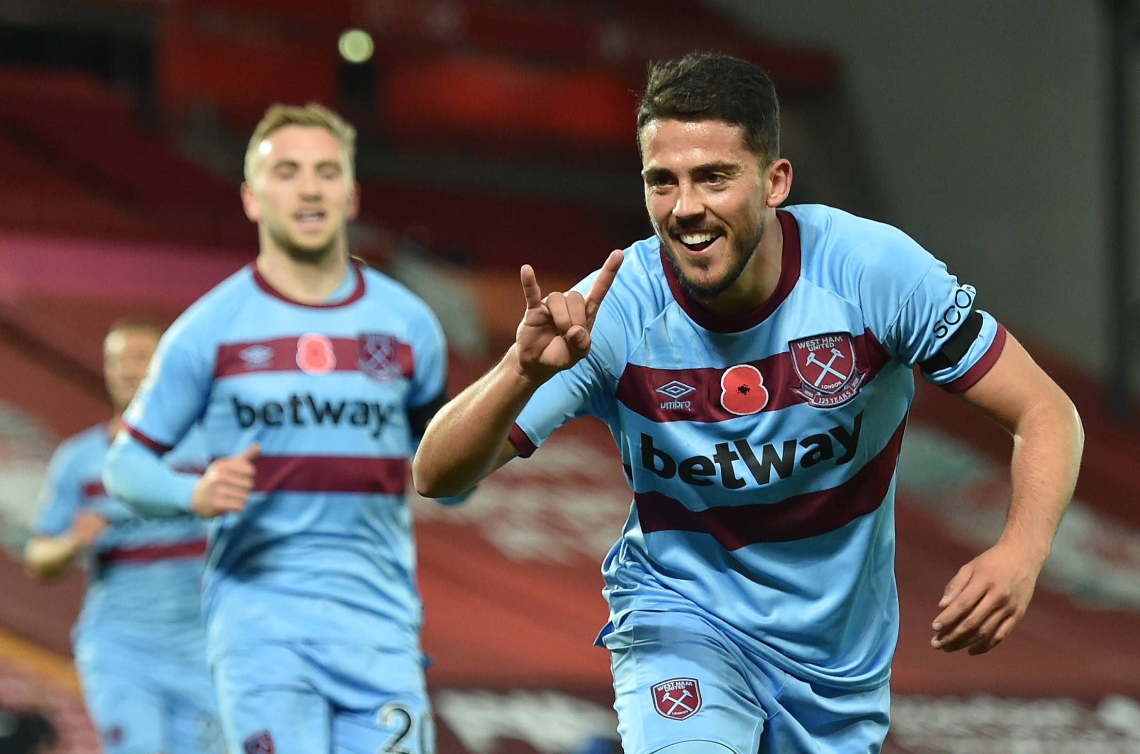 中国足球的 中国足球的