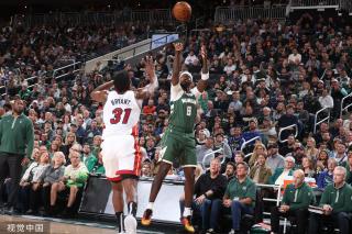 则是两队必 则是两队必